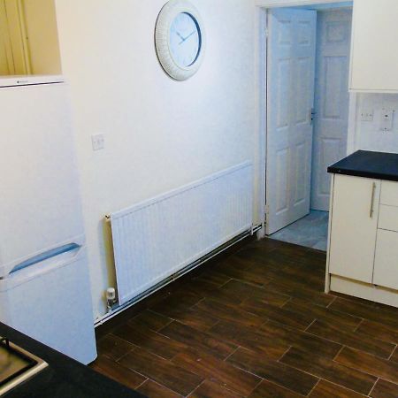 Willows - Cardiff Guest House エクステリア 写真