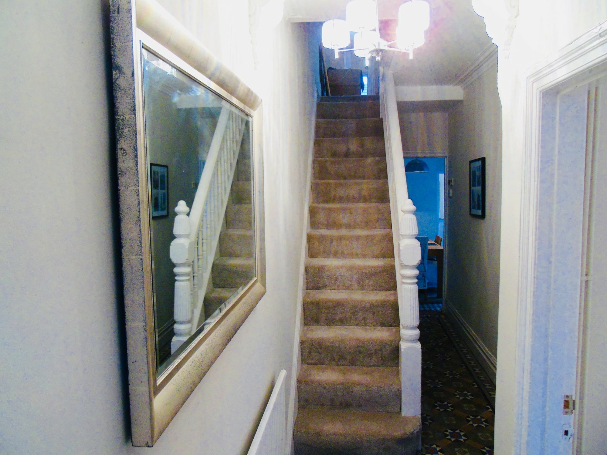 Willows - Cardiff Guest House エクステリア 写真
